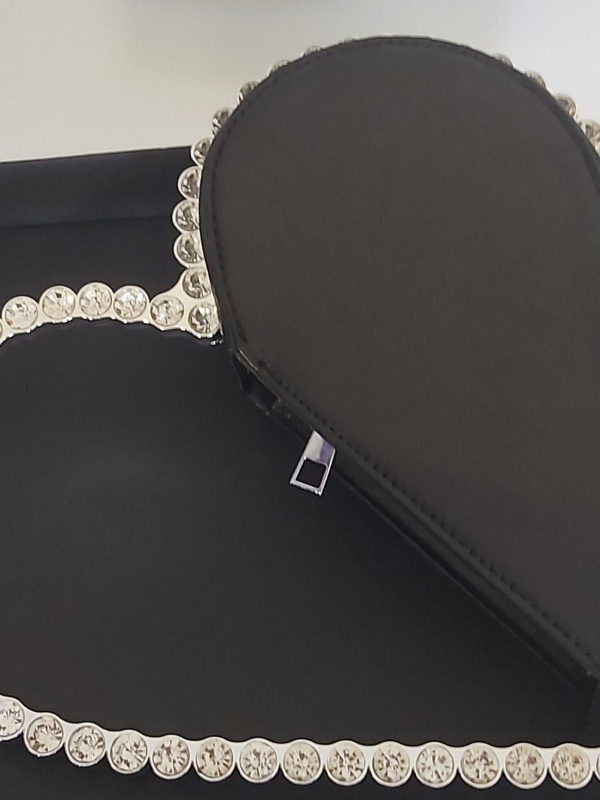 Rhinestone Heart-Shaped Evening Bag